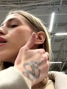 kira mia online show from 01/12/26, 04:01