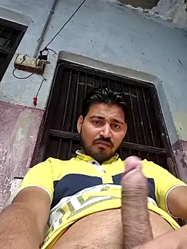 Snapshot of bpn56 chatting on 11/03/25, 08:48 bpn56 online show from 11/03/25, 08:48