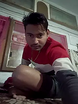 Snapshot of bpn56 chatting on 11/15/25, 04:47 bpn56 online show from 11/15/25, 04:47