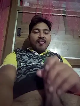 Snapshot of bpn56 chatting on 11/25/25, 05:57 bpn56 online show from 11/25/25, 05:57