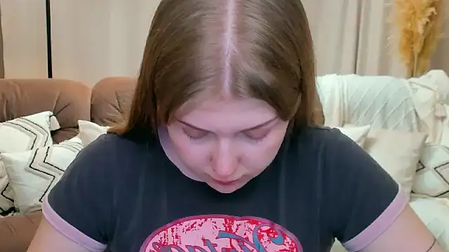 Stella Light online show from 12/20/25, 04:30