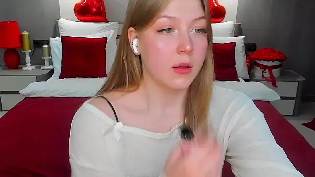 Stella Light online show from 02/27/26, 06:41