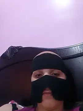 SandyAmr online show from 06/01/26, 08:27