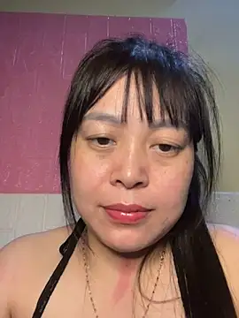 Butterfly kee online show from 10/26/25, 05:19