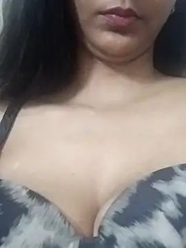 Aaliya BigBoobs 1 online show from 01/08/26, 08:49