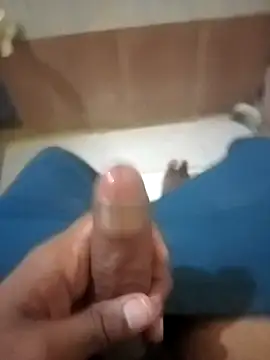 HeatableRevan online show from 04/05/26, 05:54