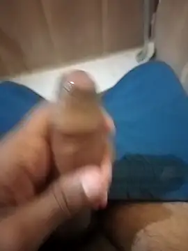 HeatableRevan online show from 04/11/26, 05:06