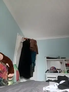 Imyourguy2025 online show from 10/29/25, 09:11