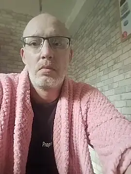 Cedric7653 online show from 03/28/26, 10:37