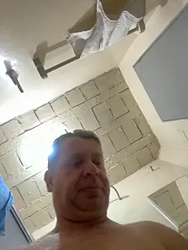 Snapshot of wellingtonmds chatting on 11/26/25, 09:54 wellingtonmds online show from 11/26/25, 09:54