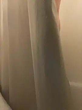 Snapshot of LSDsexslave chatting on 11/04/25, 12:43 LSDsexslave online show from 11/04/25, 12:43