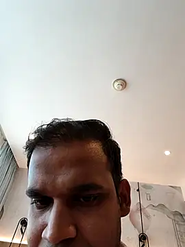 Snapshot of UNIT734 chatting on 10/24/25, 10:44 UNIT734 online show from 10/24/25, 10:44