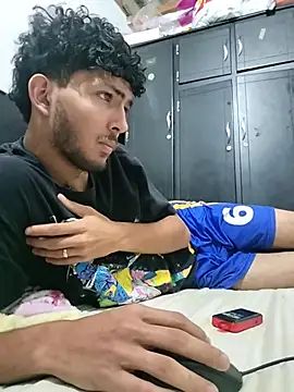 LyliaWood online show from 12/15/25, 12:26