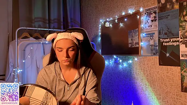 Snapshot of Caseycute chatting on 10/21/25, 11:38 Caseycute online show from 10/21/25, 11:38