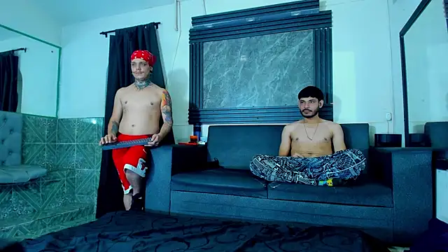 Snapshot of _AlecLawrence chatting on 12/15/25, 12:20 AlecLawrence online show from 12/15/25, 12:20