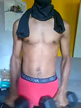 Snapshot of 876tom chatting on 02/11/26, 01:38 876tom online show from 02/11/26, 01:38