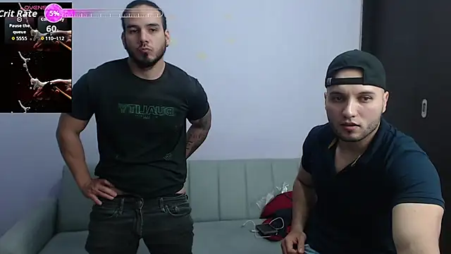 Snapshot of steve_chris chatting on 11/11/25, 09:37 steve chris online show from 11/11/25, 09:37