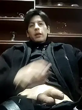 Carriata larry online show from 11/18/25, 03:45