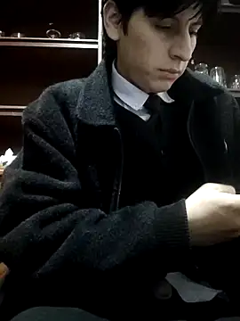 Carriata larry online show from 11/26/25, 04:02