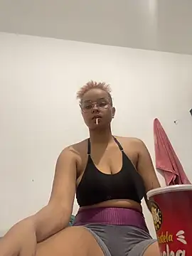 Snapshot of guinness_cp chatting on 11/06/25, 11:37 guinness cp online show from 11/06/25, 11:37