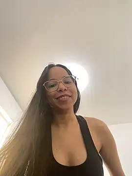 Snapshot of Bab_Angel chatting on 12/03/25, 01:53 Bab Angel online show from 12/03/25, 01:53