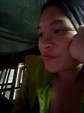 Snapshot of chipu06 chatting on 10/22/25, 08:25 chipu06 online show from 10/22/25, 08:25