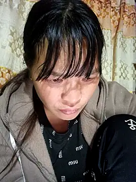 Snapshot of chipu06 chatting on 11/22/25, 11:20 chipu06 online show from 11/22/25, 11:20