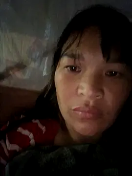 Snapshot of chipu06 chatting on 11/25/25, 05:13 chipu06 online show from 11/25/25, 05:13