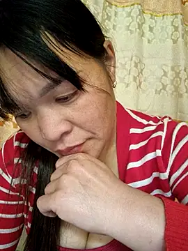 Snapshot of chipu06 chatting on 11/26/25, 05:19 chipu06 online show from 11/26/25, 05:19