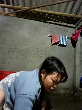 chipu06 online show from 12/16/25, 11:43