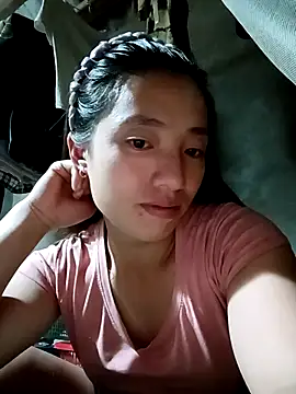 Snapshot of kokoto-59 chatting on 10/28/25, 04:09 kokoto-59 online show from 10/28/25, 04:09