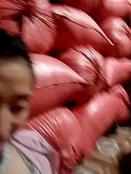 Snapshot of kokoto-59 chatting on 11/13/25, 12:53 kokoto-59 online show from 11/13/25, 12:53