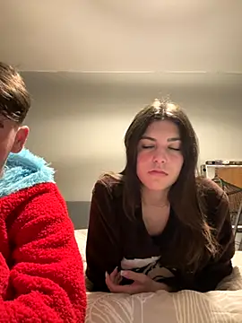 Brunnettebabe007 online show from 11/13/25, 01:48