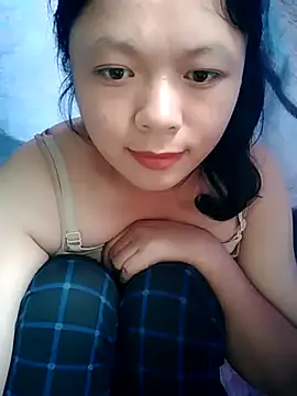 lisa-bae00 online show from 10/23/25, 09:52