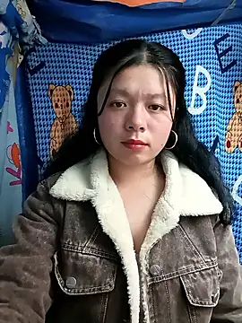 lisa-bae00 online show from 01/10/26, 11:45