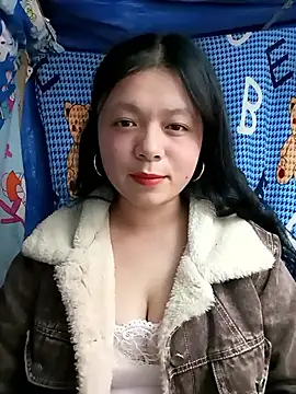 lisa-bae00 online show from 01/12/26, 01:38