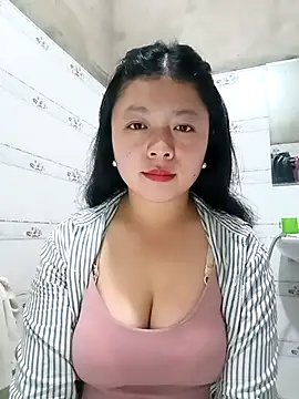 lisa-bae00 online show from 02/09/26, 03:10