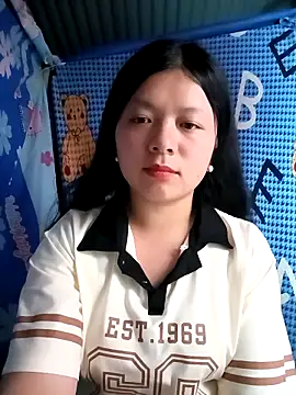 lisa-bae00 online show from 04/10/26, 02:22