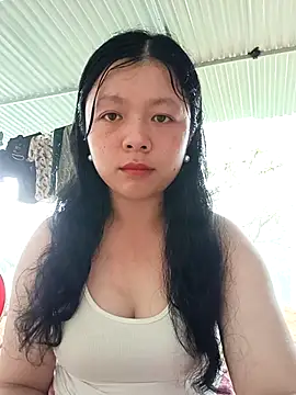 lisa-bae00 online show from 05/12/26, 04:53