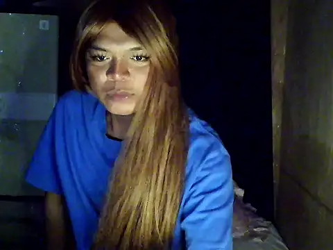 Snapshot of MsDesire5314 chatting on 03/17/26, 02:53 MsDesire5314 online show from 03/17/26, 02:53