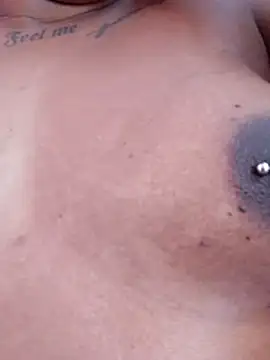 Jennyy31 online show from 11/28/25, 09:01