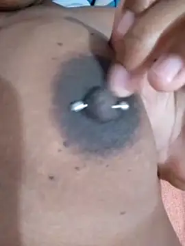 Jennyy31 online show from 12/15/25, 05:17