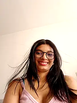 michellx  online show from 10/21/25, 08:20