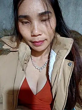 Bear bear0 online show from 11/18/25, 06:01