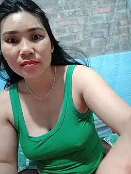 Snapshot of Bear_bear0 chatting on 06/26/26, 10:36 Bear bear0 online show from 06/26/26, 10:36