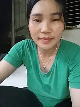 Snapshot of Bear_bear0 chatting on 07/14/26, 11:05 Bear bear0 online show from 07/14/26, 11:05