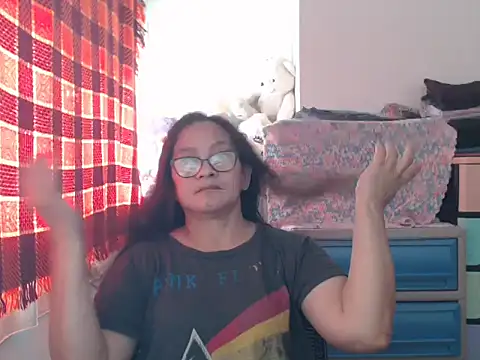 Kinkybela2025 online show from 01/14/26, 12:05