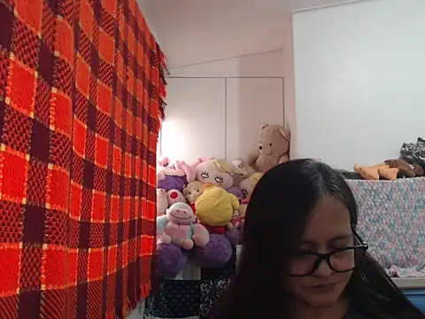 Kinkybela2025 online show from 02/04/26, 05:02