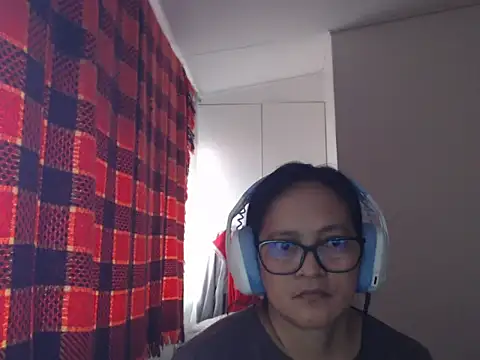 Kinkybela2025 online show from 06/04/26, 07:25