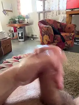 Snapshot of kirkmonsoon chatting on 11/25/25, 05:57 kirkmonsoon online show from 11/25/25, 05:57